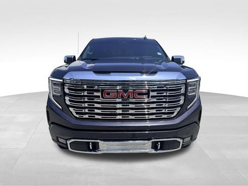Used 2025 GMC Sierra 1500 Denali w/ Denali Reserve Package AWD/4WD image 2