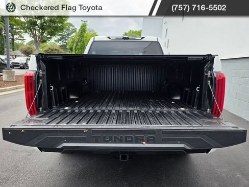 Used 2024 Toyota Tundra Limited AWD/4WD image 12