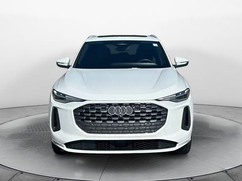 Certified 2025 Audi Q5 Premium w/ Premium Plus AWD/4WD image 2