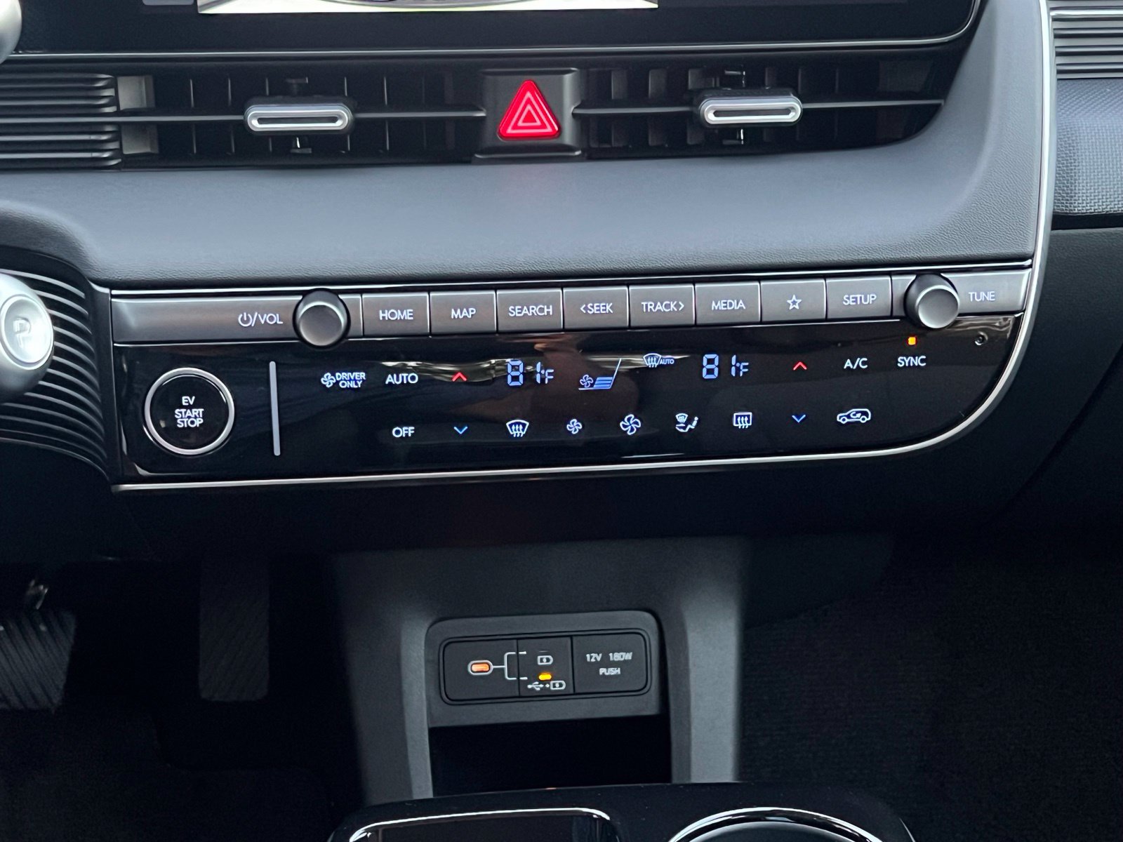 New 2027 Hyundai Ioniq 5 SE RWD image 30