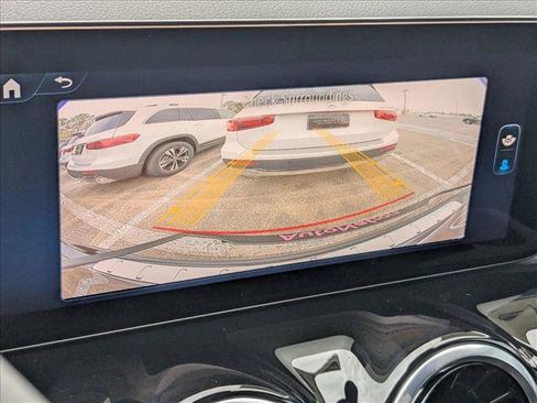 New 2025 Mercedes-Benz GLA 250 image 12