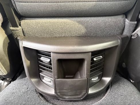 Used 2025 RAM 2500 Big Horn AWD/4WD image 27