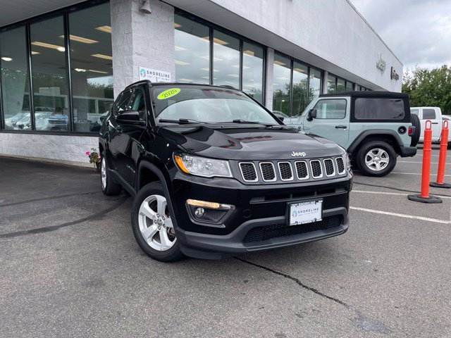Used 2020 Jeep Compass Latitude w/ Popular Equipment Group AWD/4WD image 3