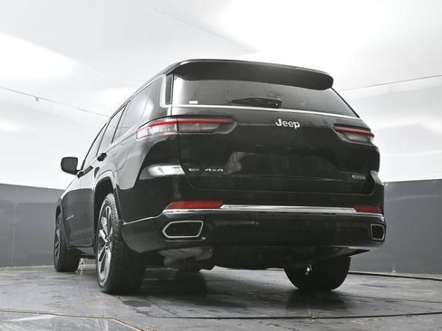 Used 2021 Jeep Grand Cherokee L Overland w/ Advanced Protech Group III AWD/4WD image 32