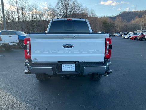 New 2026 Ford F250 Lariat w/ Chrome Package image 6
