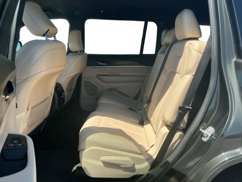 Used 2023 Jeep Grand Cherokee L Limited image 14