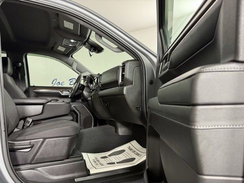 Used 2024 Chevrolet Silverado 1500 RST w/ LPO, Dark Essentials Package image 16