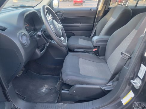 Used 2015 Jeep Patriot Sport w/ Power Value Group image 15