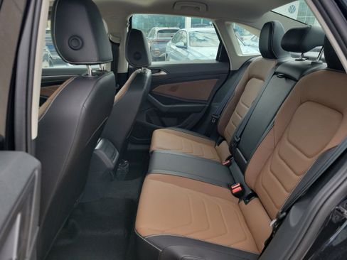 New 2026 Volkswagen Jetta SEL FWD image 17