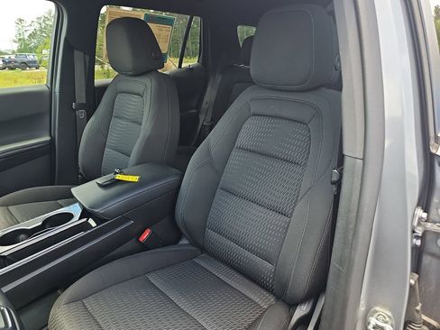 Used 2025 Chevrolet Equinox LT FWD image 19