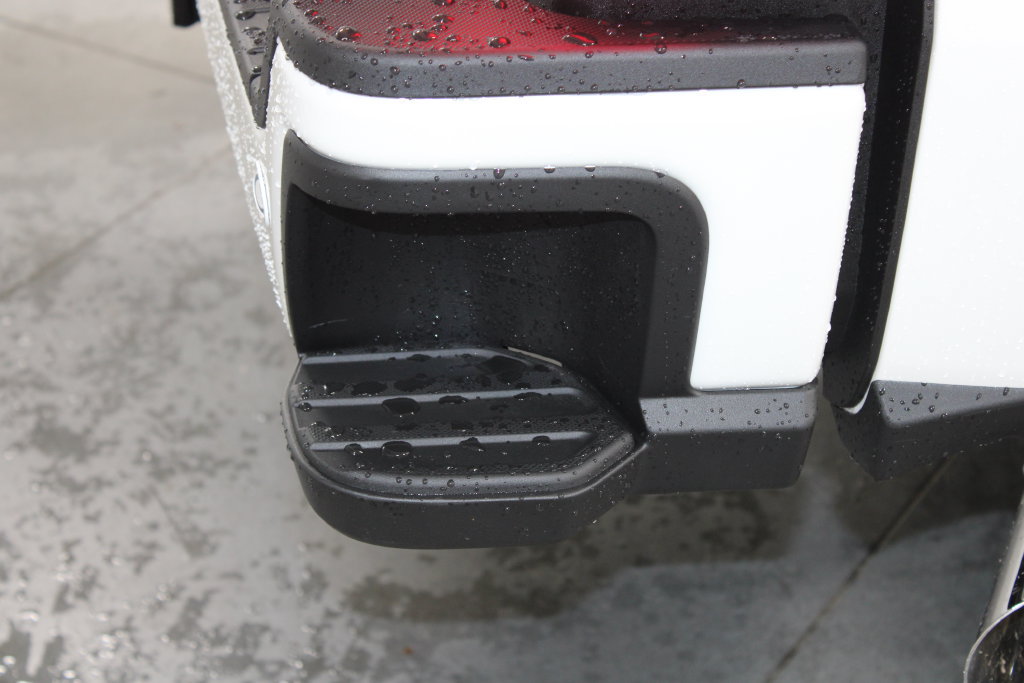 New 2026 Ford F250 Platinum AWD/4WD image 16