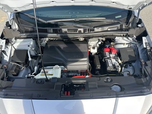Used 2023 Nissan Leaf S image 30