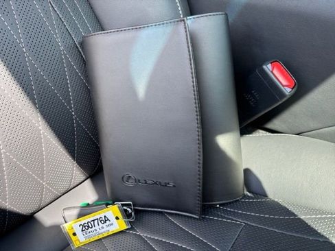 Used 2022 Lexus LS 500 AWD w/ Interior Upgrade Package image 8