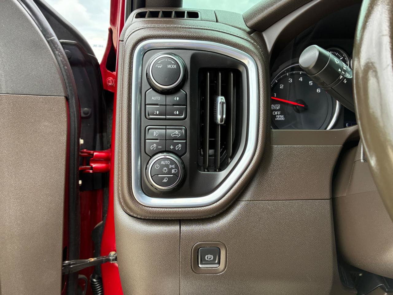 Used 2022 Chevrolet Silverado 1500 RST w/ All Star Edition Plus AWD/4WD image 23