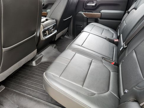 Used 2023 Chevrolet Silverado 2500 High Country image 30