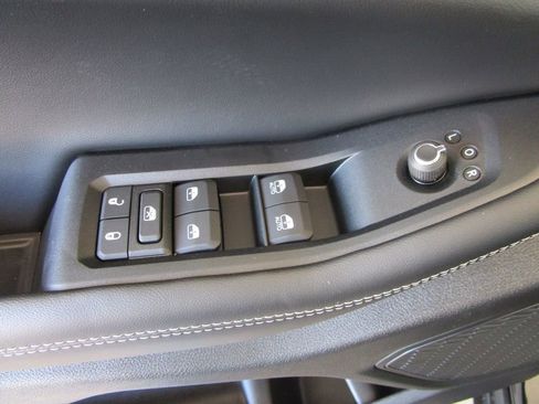 New 2026 Jeep Grand Cherokee Laredo X image 22