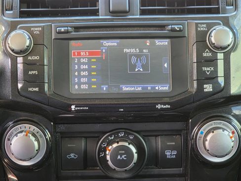 Used 2015 Toyota 4Runner TRD Pro image 25