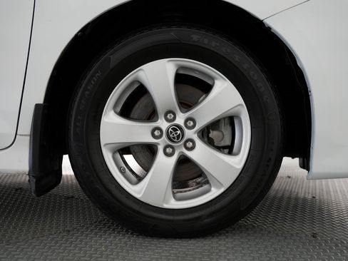 Used 2018 Toyota Sienna LE image 55