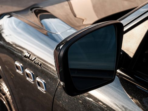 Used 2022 Maserati Levante Modena image 42