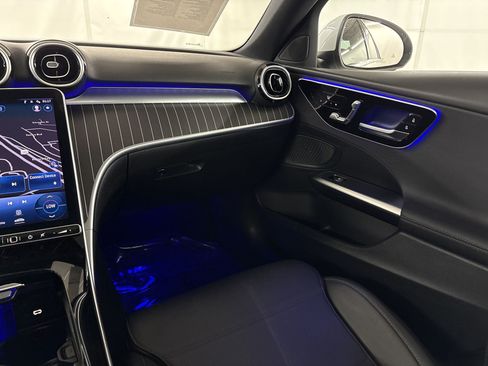 Used 2023 Mercedes-Benz C 300 Sedan image 30