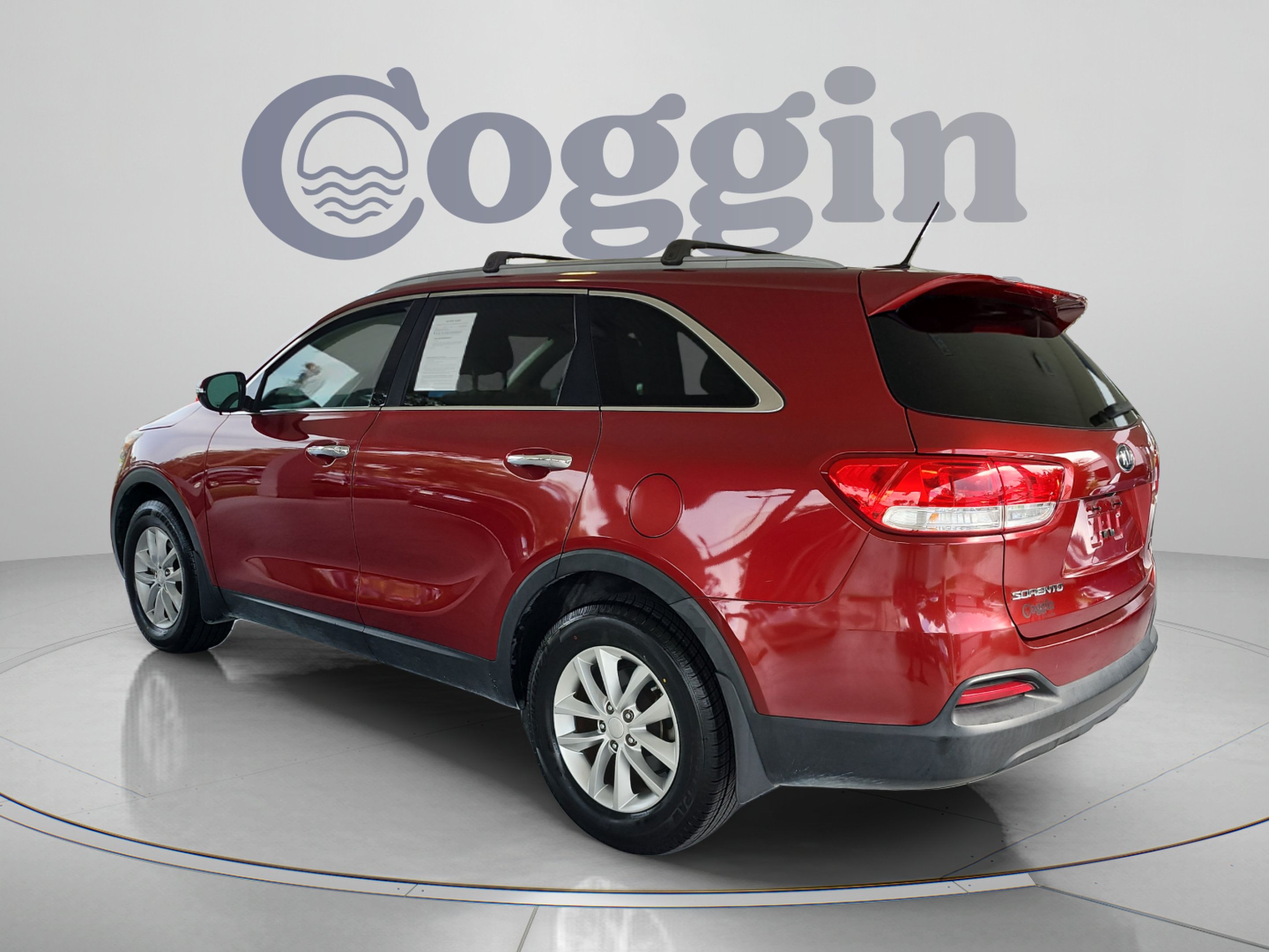 Used 2016 Kia Sorento FWD image 3