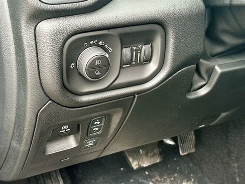 New 2026 RAM 1500 Laramie w/ Night Edition AWD/4WD image 11