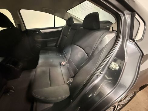 Used 2019 Subaru Legacy 2.5i Premium AWD/4WD image 8