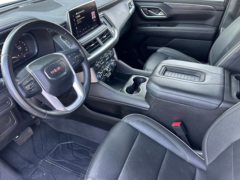 Used 2023 GMC Yukon XL SLT RWD image 9