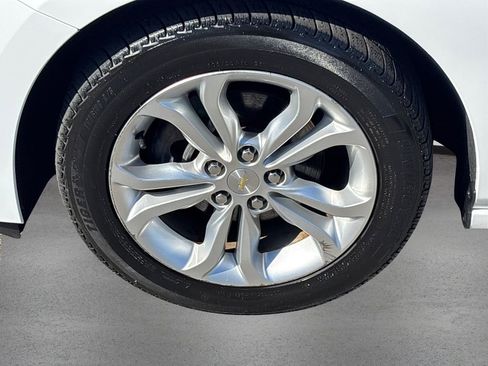 Used 2019 Chevrolet Cruze LS w/ LS Convenience Package image 12