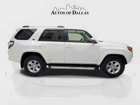 Used 2021 Toyota 4Runner SR5 Premium w/ Moonroof Package image 7