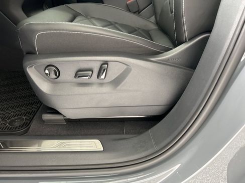 New 2026 Volkswagen Atlas SE image 12