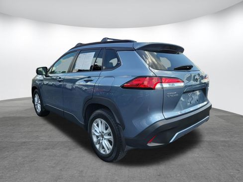 Used 2024 Toyota Corolla Cross LE w/ Moonroof Package FWD image 24