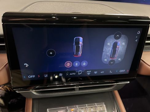 New 2026 Lincoln Nautilus Reserve image 12