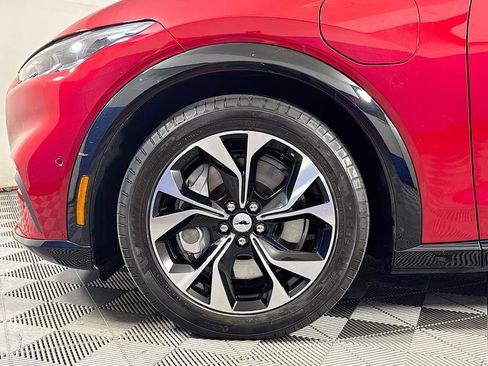 Used 2021 Ford Mustang Mach-E Premium AWD/4WD image 32