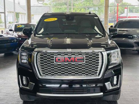 Used 2023 GMC Yukon SLT AWD/4WD image 18