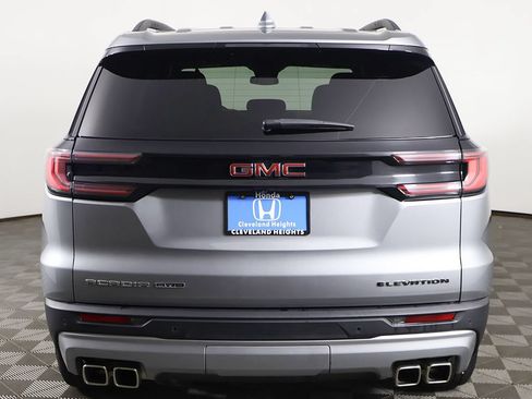 Used 2025 GMC Acadia Elevation AWD/4WD image 15