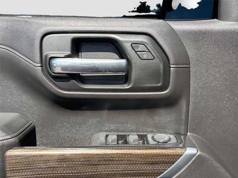 Used 2019 Chevrolet Silverado 1500 RST w/ All-Star Edition RWD image 17