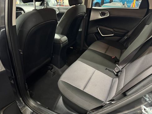 Used 2024 Kia Soul LX w/ Option Group 015 image 15