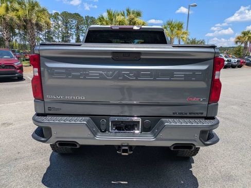Used 2022 Chevrolet Silverado 1500 RST w/ Safety Package AWD/4WD image 5