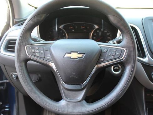 Used 2021 Chevrolet Equinox LT FWD image 14