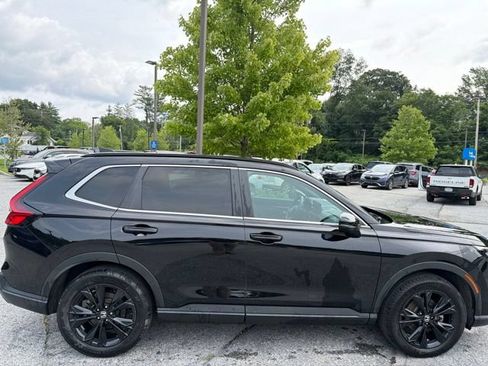 Used 2024 Honda CR-V Sport Touring image 12