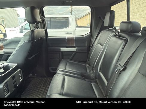 Used 2015 Ford F150 Lariat w/ Equipment Group 502A Luxury AWD/4WD image 8