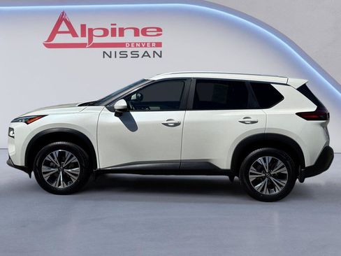 Used 2023 Nissan Rogue SV w/ SV Premium B Package AWD/4WD image 2