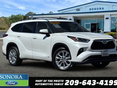 Used 2022 Toyota Highlander Limited