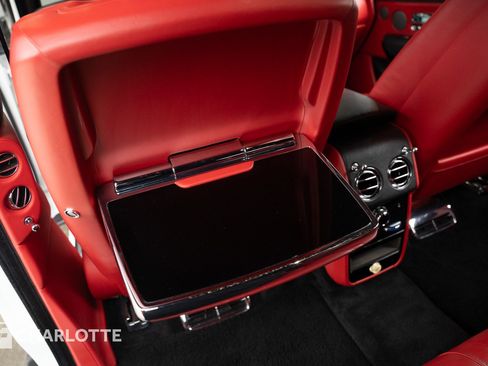 Used 2022 Rolls-Royce Cullinan image 35