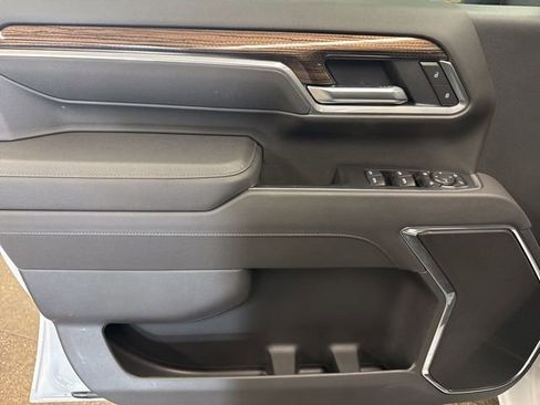 New 2026 Chevrolet Silverado 2500 LT w/ All Star Edition AWD/4WD image 10
