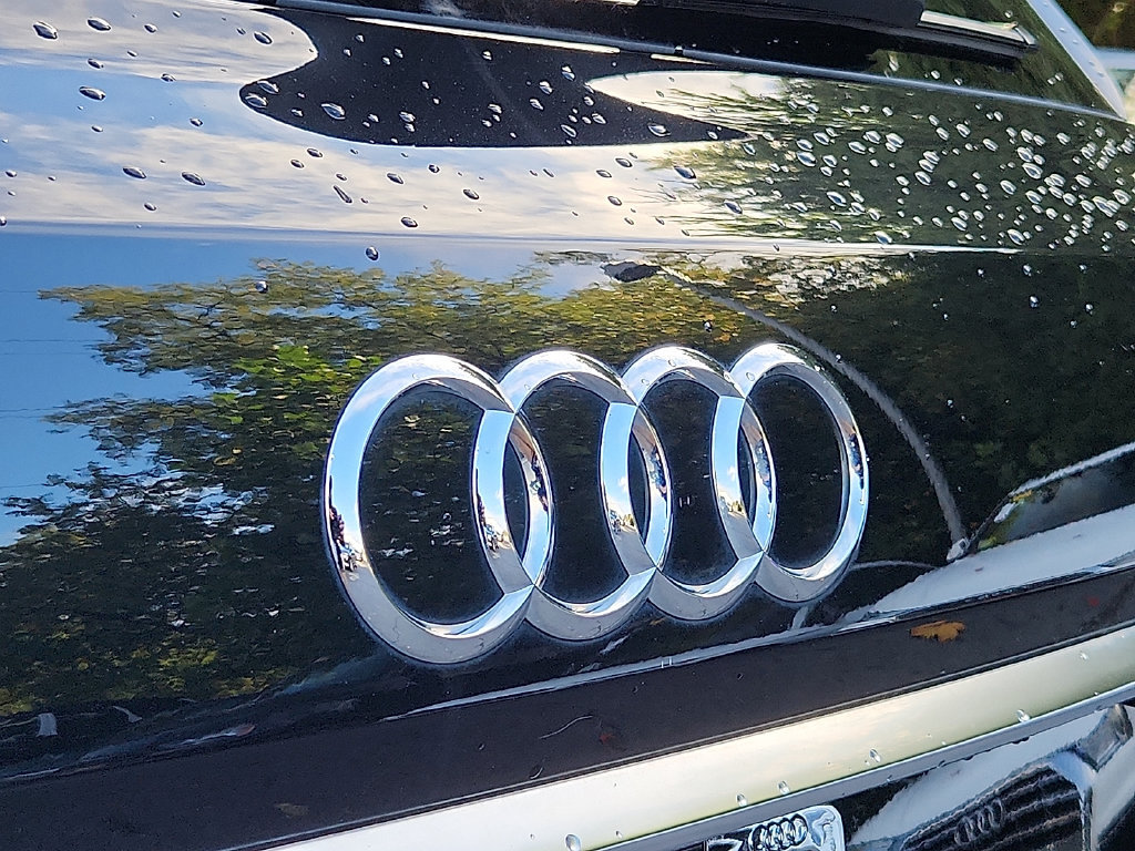Used 2023 Audi Q7 3.0T Premium AWD/4WD image 29