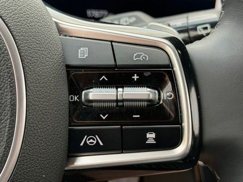 Used 2024 Kia Sorento SX Prestige image 21