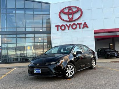 Used 2025 Toyota Corolla LE