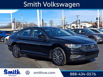 Used 2021 Volkswagen Jetta SE w/ SE Cold Weather Package